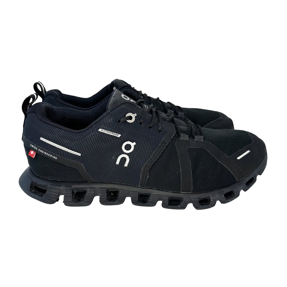 ON CLOUD Women's Cloud 5 Waterproof Running Shoes • 6.5 • all black